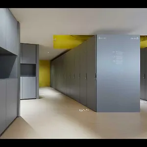 9h Nine Nakasukawabata Station Capsule hotel